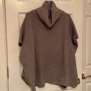Super soft acrylic knit 🧶 turtleneck poncho one size fits all